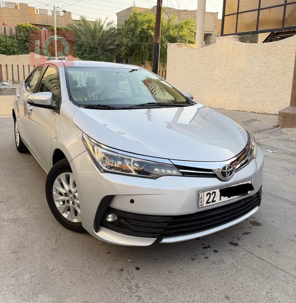 تۆیۆتا کۆرۆلا